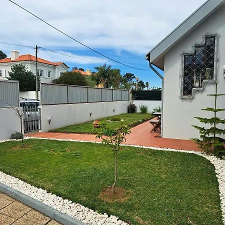 Beachwalk Bed & Breakfast *
